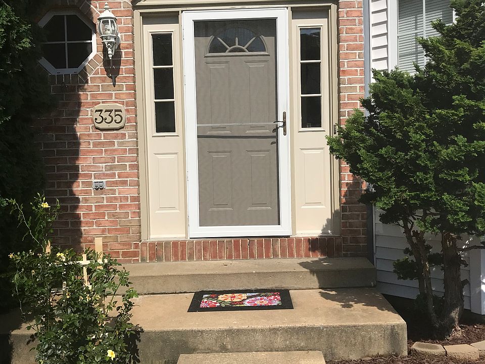 1st image of 335 Pine St