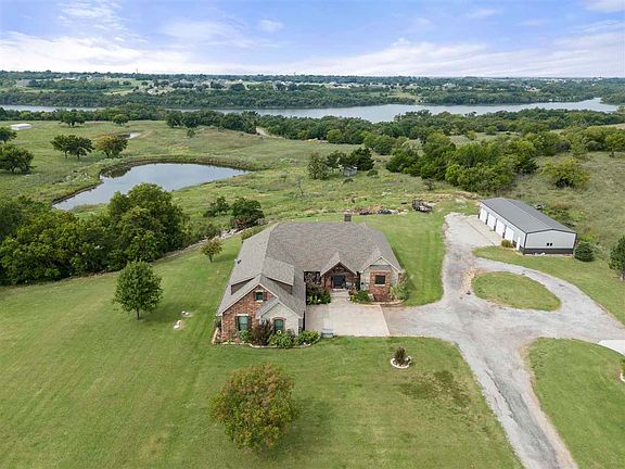 2nd image of 3820 N La Cann Rd