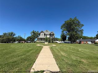714 Farrar St, Fredericktown, MO 63645