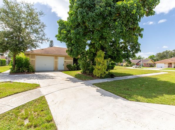 815 Peppertree Ct