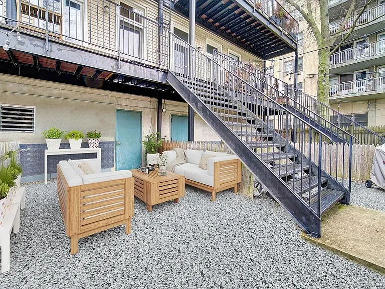 224 Monroe St #1S — Photo 9