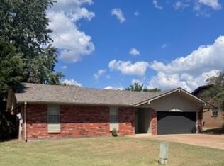 539 Wild Wind Rd, Edmond, OK 73003
