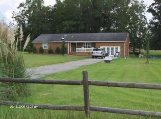 545 Fire Tower Rd, Richlands, NC 28574