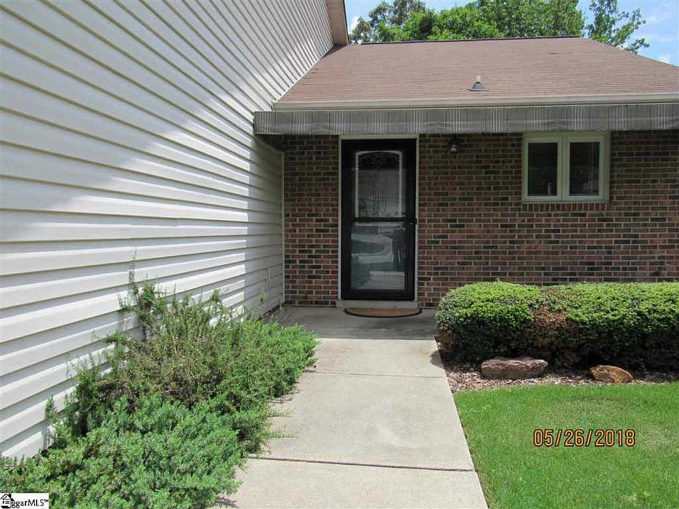 1st image of 105 N Woodgreen Way