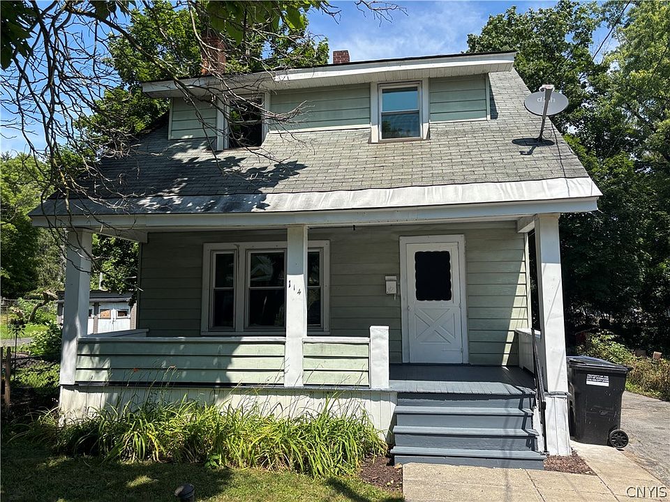 1st image of 114 Maurice Ave