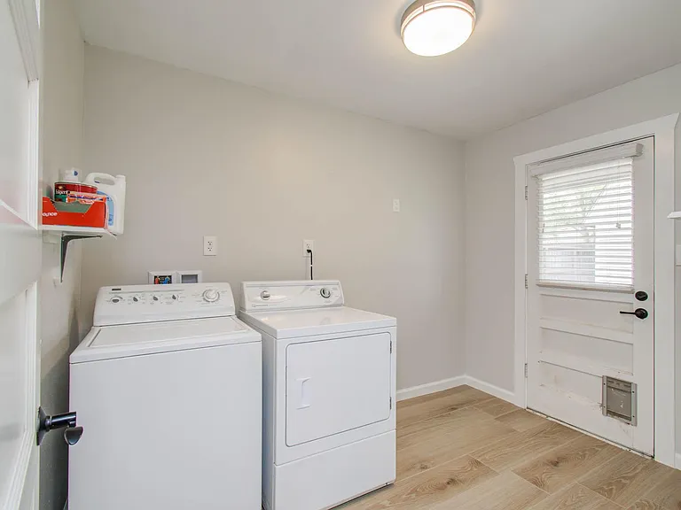 9002 Railton St — Photo 13