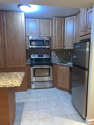 Rented by Metro Net Realty | media 2