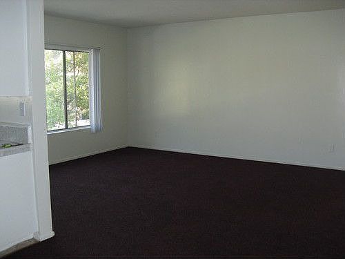 2nd image of 1237 Magnolia Ave APT 9