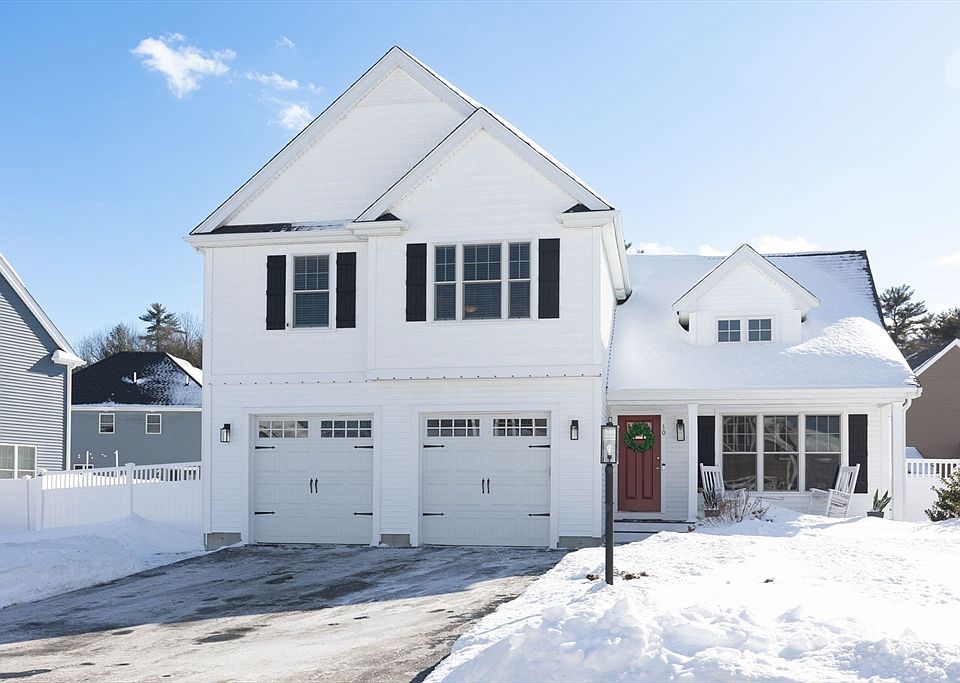 1st image of 10 Bunker Ln