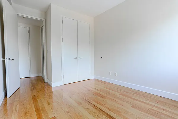 Rented by ERNY LLC | media 38