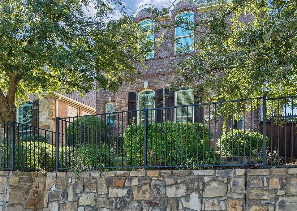 1st image of 2458 Sunderland Ln