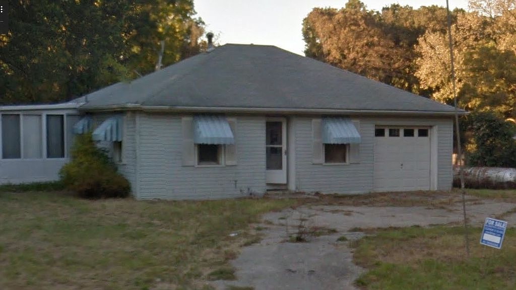 9915 Shipman Rd, Plainview, IL 62685 Zillow