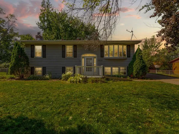 3639 Prairie Rd, White Bear Lake, MN 55110