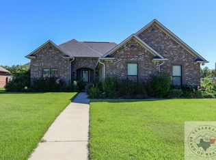 1806 Razorback Dr, Texarkana, AR 71854