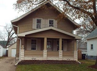 937 Moore St, Beloit, WI 53511