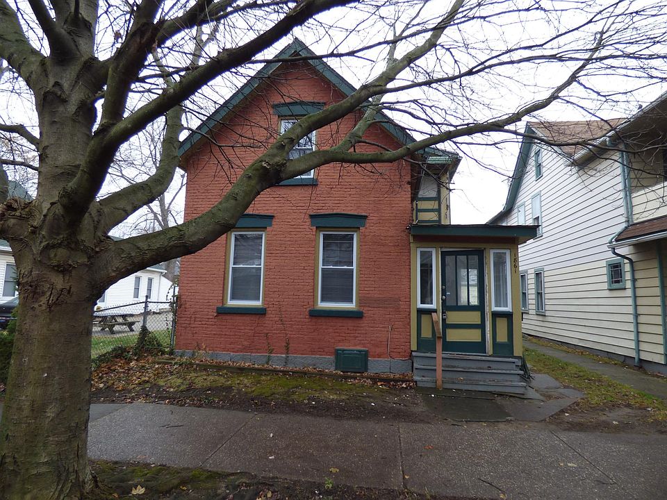1st image of 1861 W 48th St #2