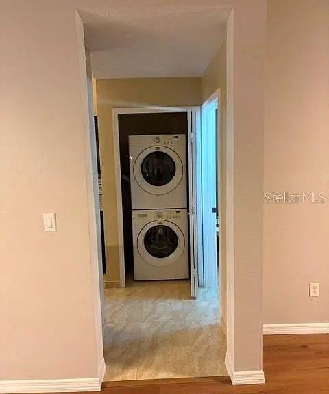 18157 Paradise Point Dr — Photo 9