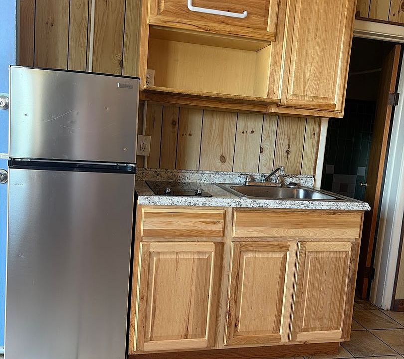 1st image of 2110 S Broadway #8