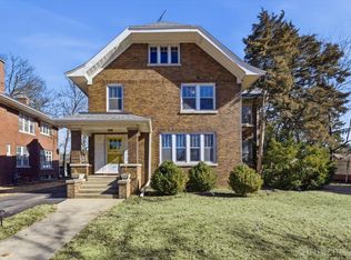 628 Sexton St, Aurora, IL 60505