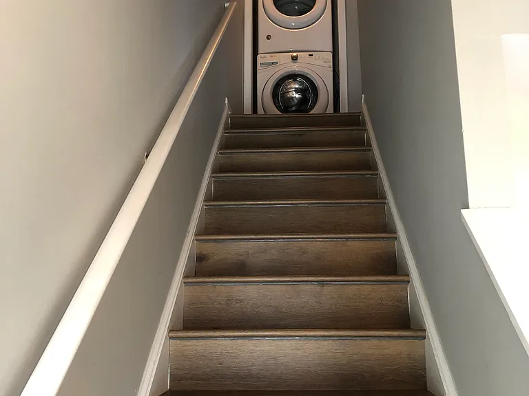 1508 Kenilworth Ave — Photo 9