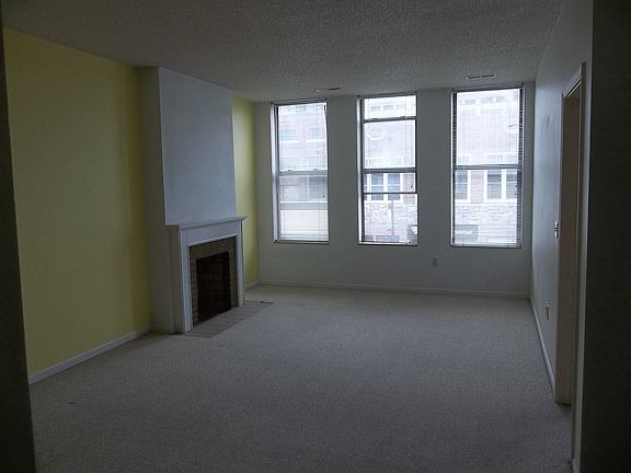 3rd image of 119 E Broadway St APT C