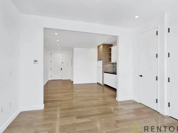 1875 Atlantic Avenue image 3 of 15