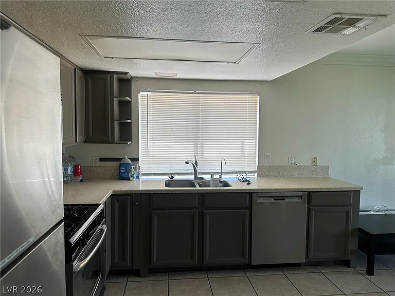 4341 Newridge Ct — Photo 10