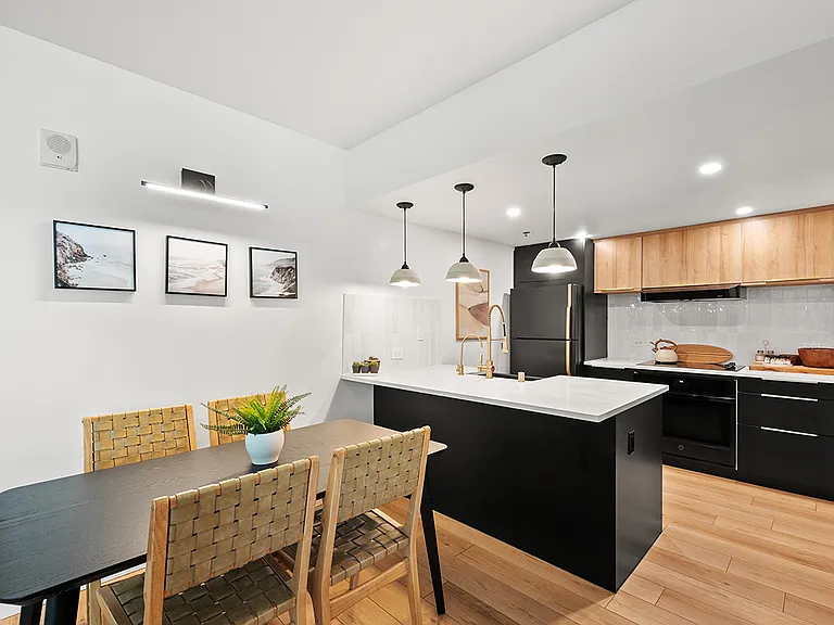 425 W Beech St #535 — Photo 21