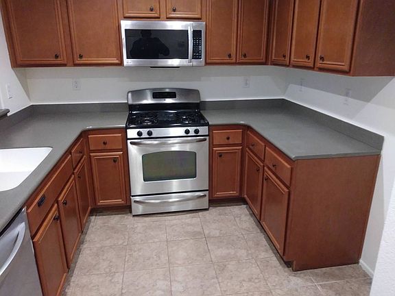 5th image of 15645 Lasselle St APT 105