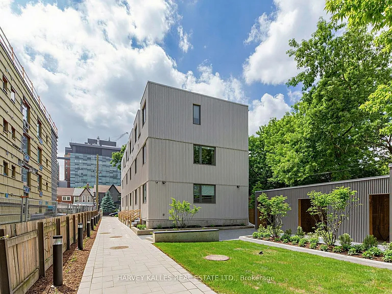 45 Bellevue Ave #5B — Photo 28