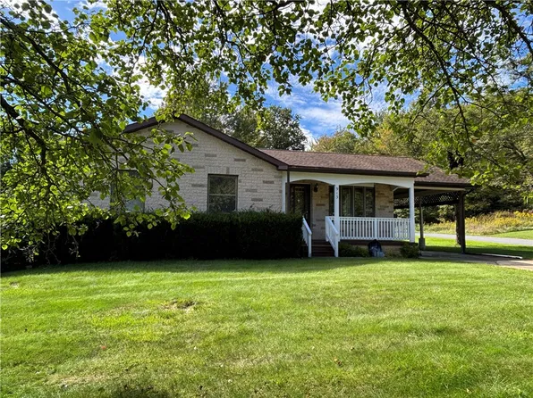 913 Welsh St, Kane, PA 16735