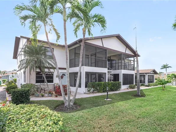 4528 SE 5th Pl APT 8, Cape Coral, FL 33904