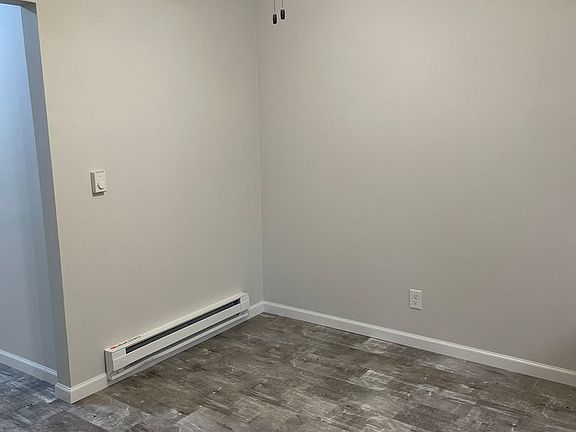 5th image of 920-940 7th Ave #920-14