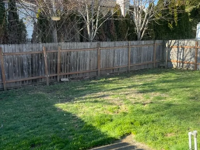 1045 Raffon Ct SE — Photo 12