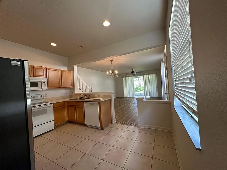 7163 83rd Dr E — Photo 12