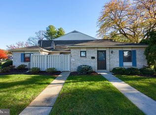 7 Valleybrook Dr, Lancaster, PA 17601