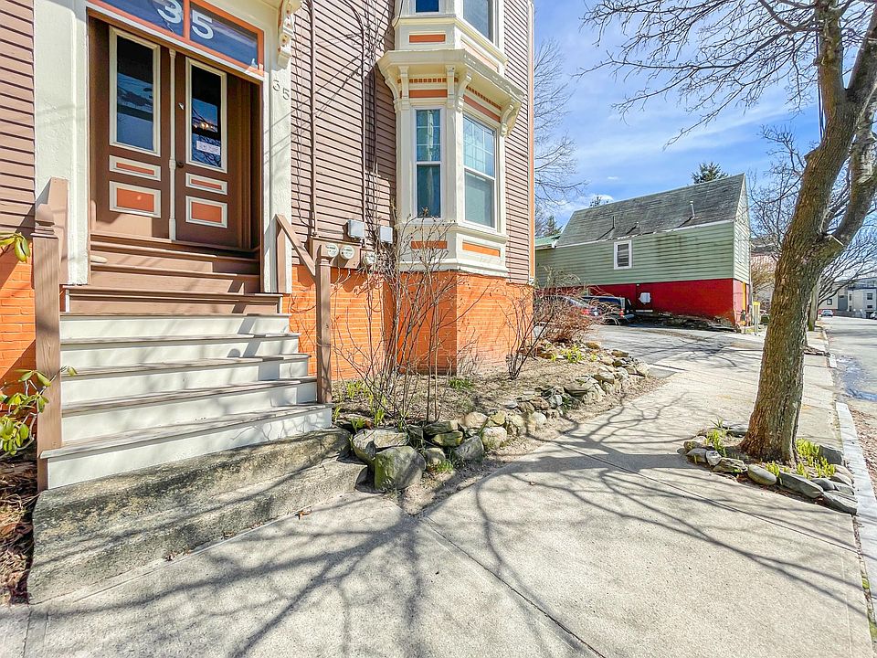 35 Hammond St Portland ME Zillow