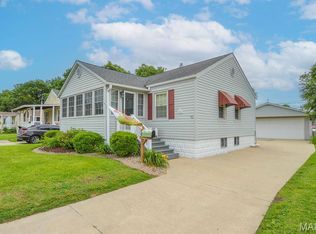 2502 E 28th St, Granite City, IL 62040