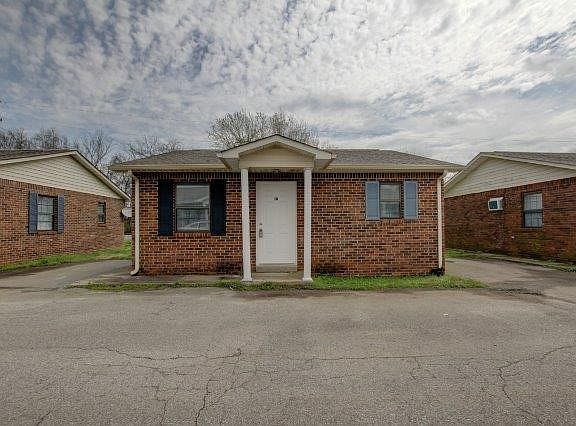 2nd image of 404 Thompsonville Ln APT 16