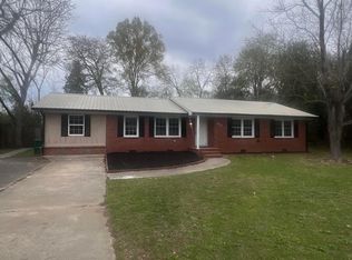 1423 Nancelon St, Perry, GA 31069