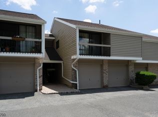 13 Evergreen #3213, Clinton, NJ 08809