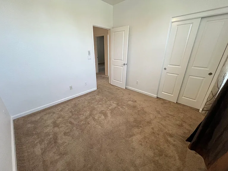 1141 Rock Ave — Photo 22