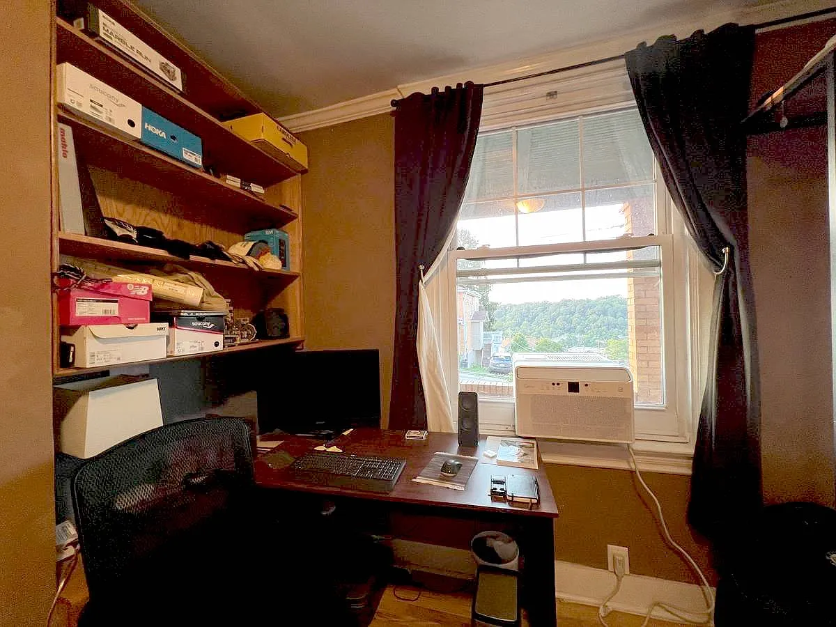 628 Blanton St — Photo 3