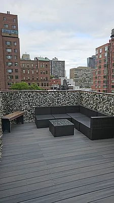 Rented by KNOCKKNOCK LLC | media 25