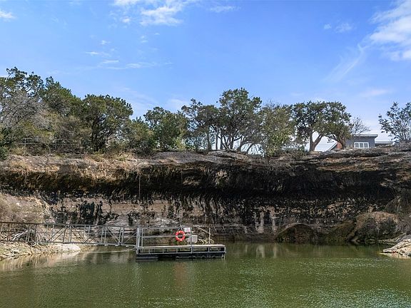 3rd image of 1700 County Rd