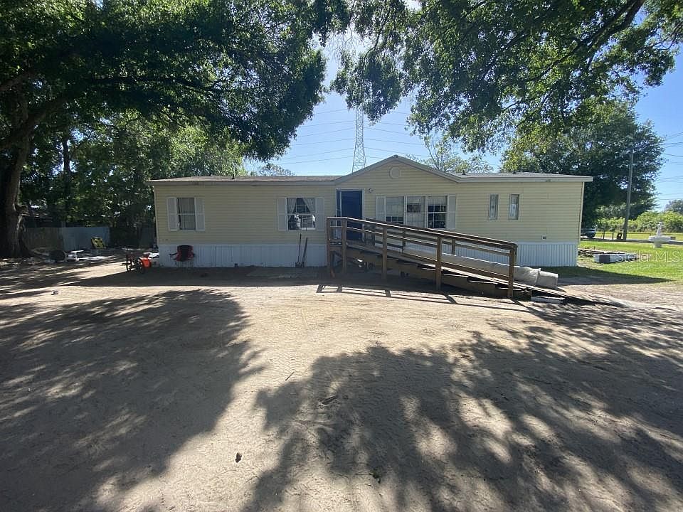 1st image of 7412 52ND AVENUE S