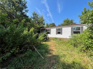 351 Deerchase Cir, Statesville, NC 28625