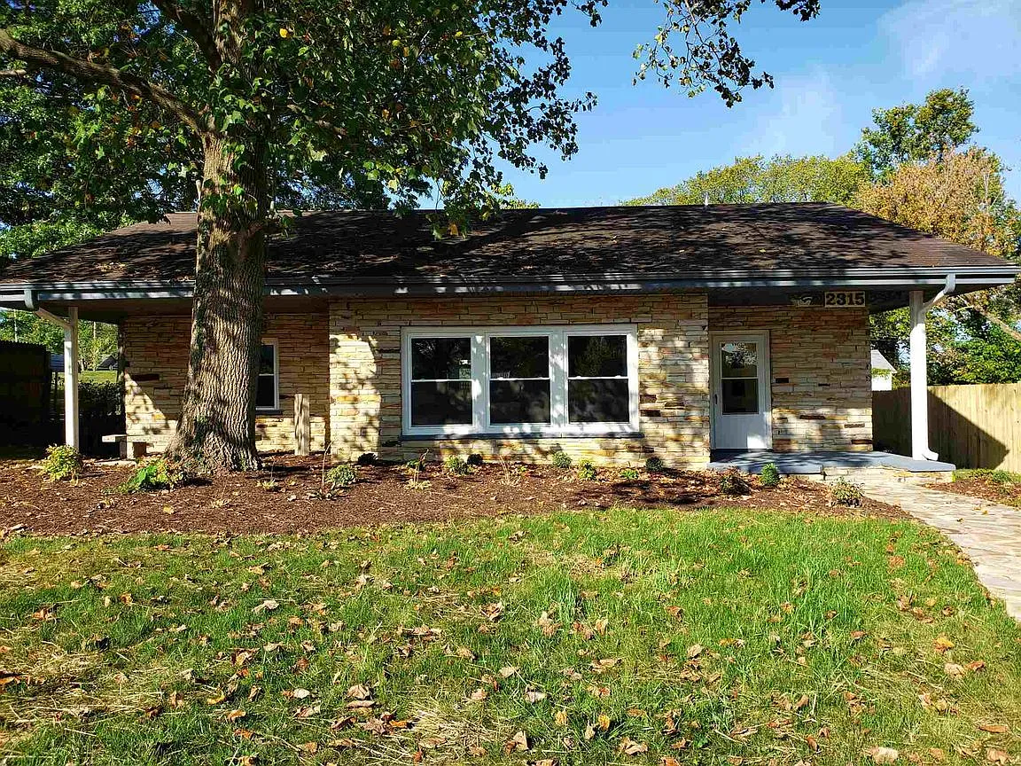 2315 I St photo 1