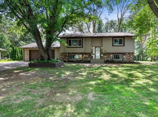 5747 261st St, Wyoming, MN 55092