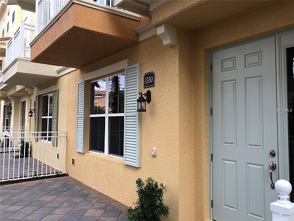 4th image of 1330 Bolton Pl